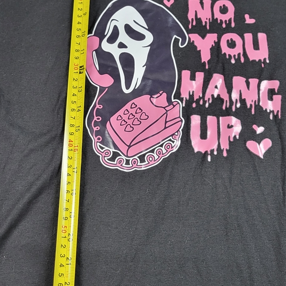 SHEIN Black Short Sleeve Tee with Pink Ghostface Phone "NO YOU HAND UP " Graphic - Picture 10 of 11